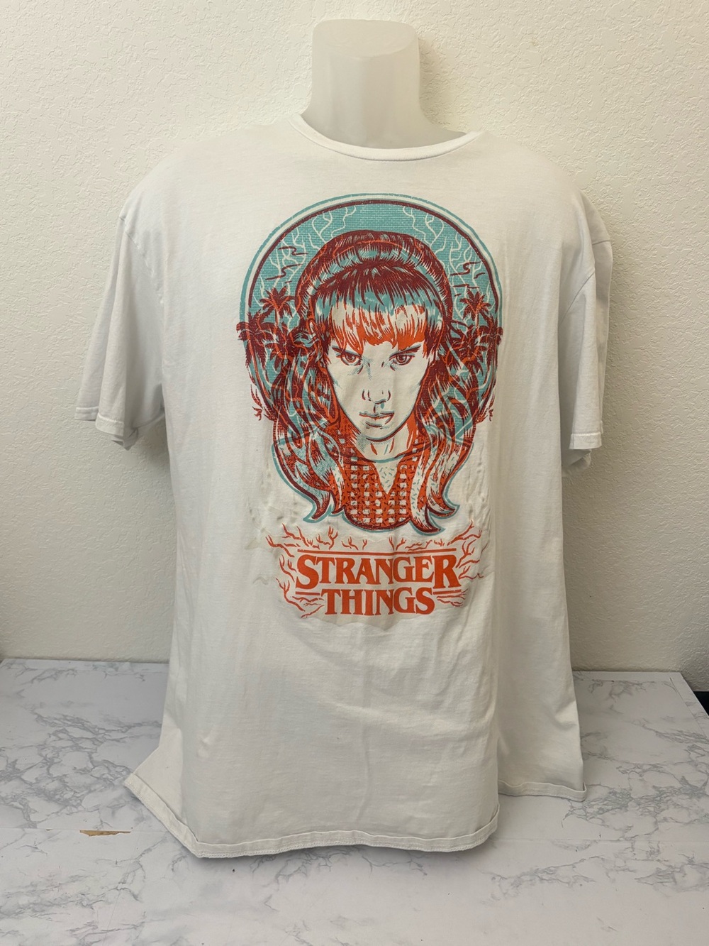 Stranger Things Eleven I Have Superpowers T-Shirt WOMENs 2X Plus Sz White
